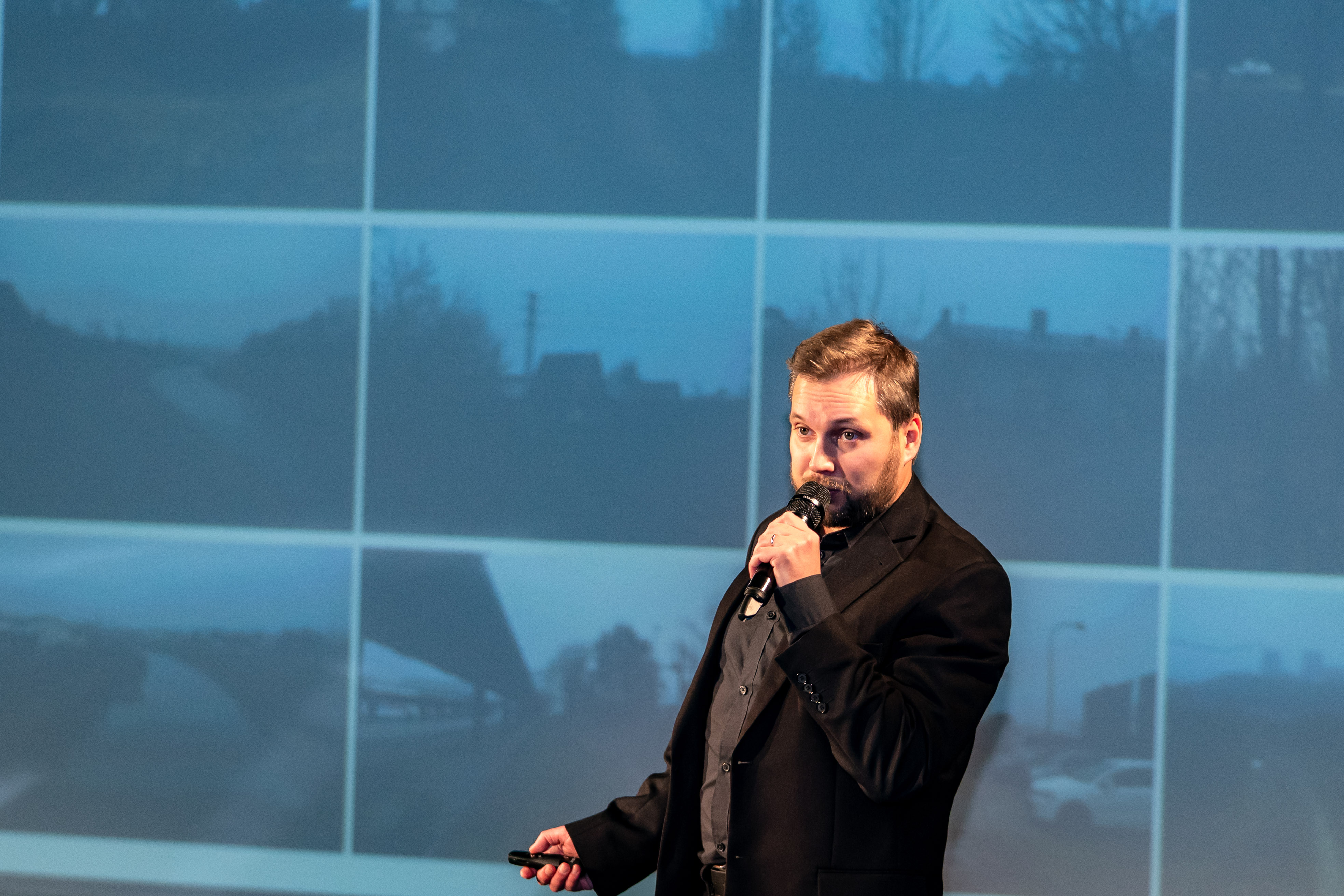 Verejna Prezentacia Nove mestske centrum Hornad - UHA-4